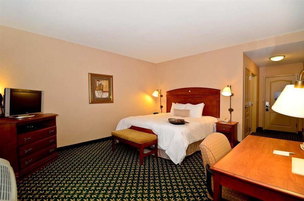 Hampton Inn Ντόβερ Δωμάτιο φωτογραφία